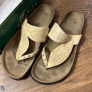 Betula Sandals